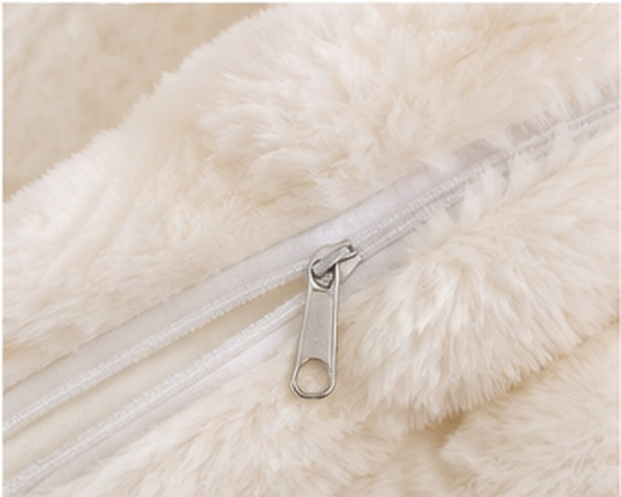 Hidden zipper detail on duvet cover